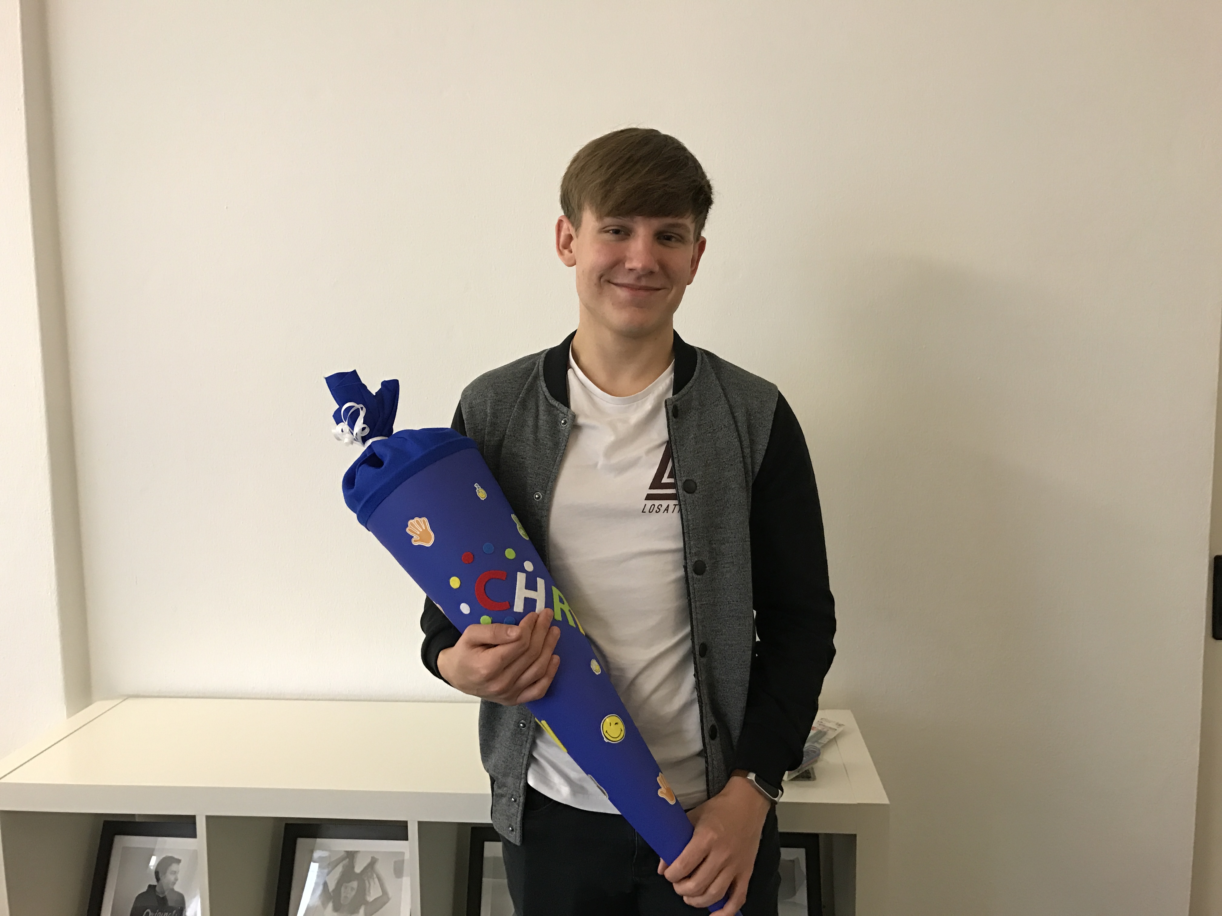 Christian mit seiner Schultüte